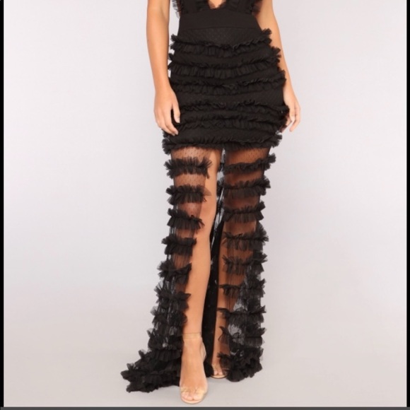 Black ruffle maxi dress - Picture 4 of 4